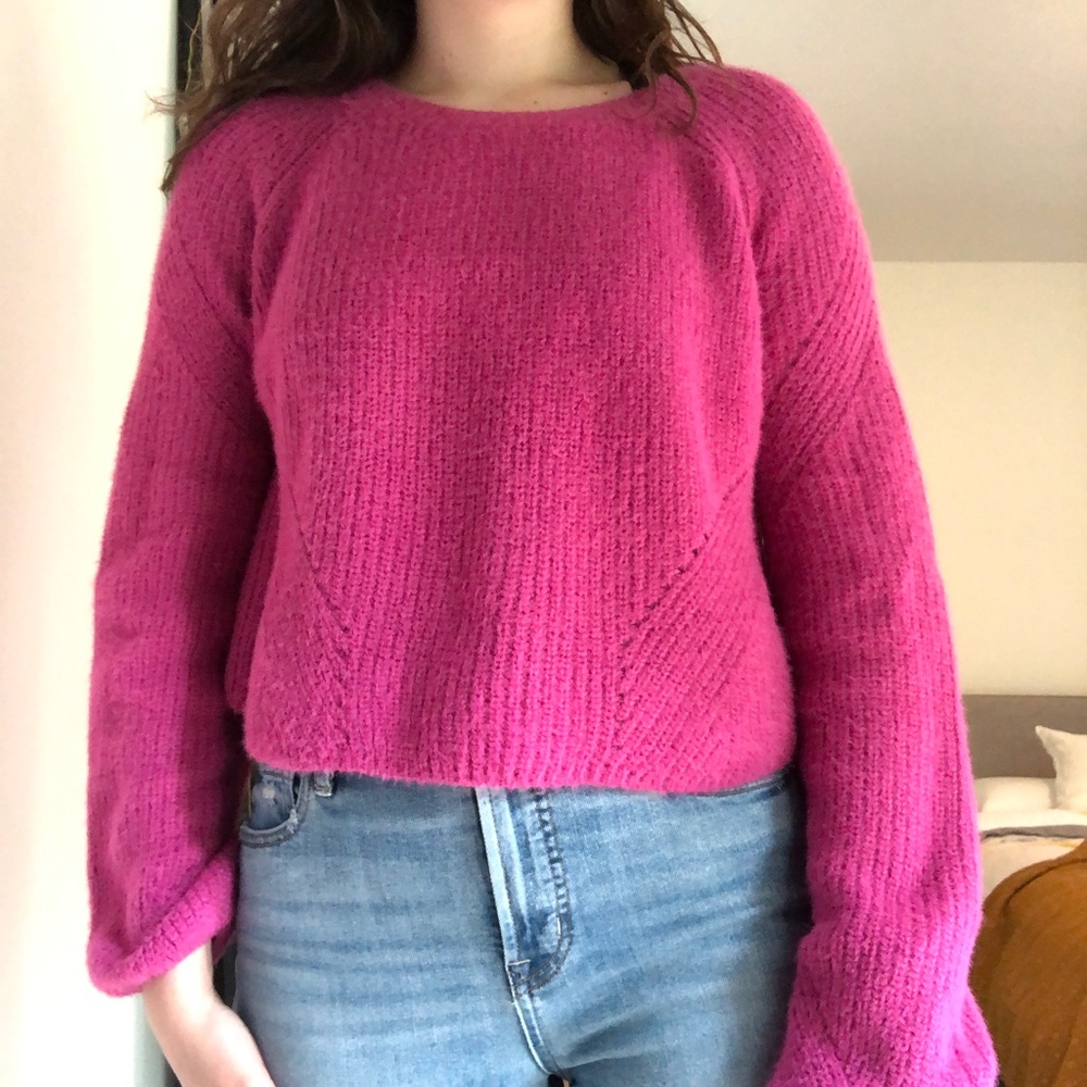 Pure/US Pink Cropped Knit Sweater